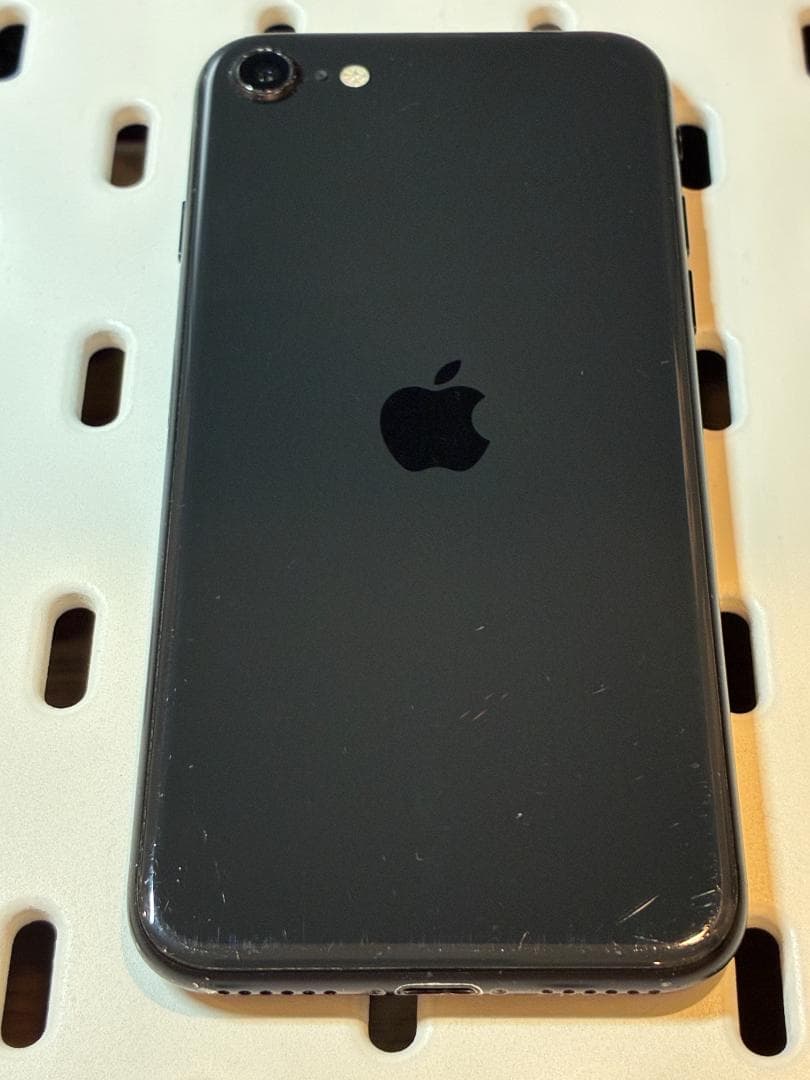 Apple iPhone SE 第2世代 64GB