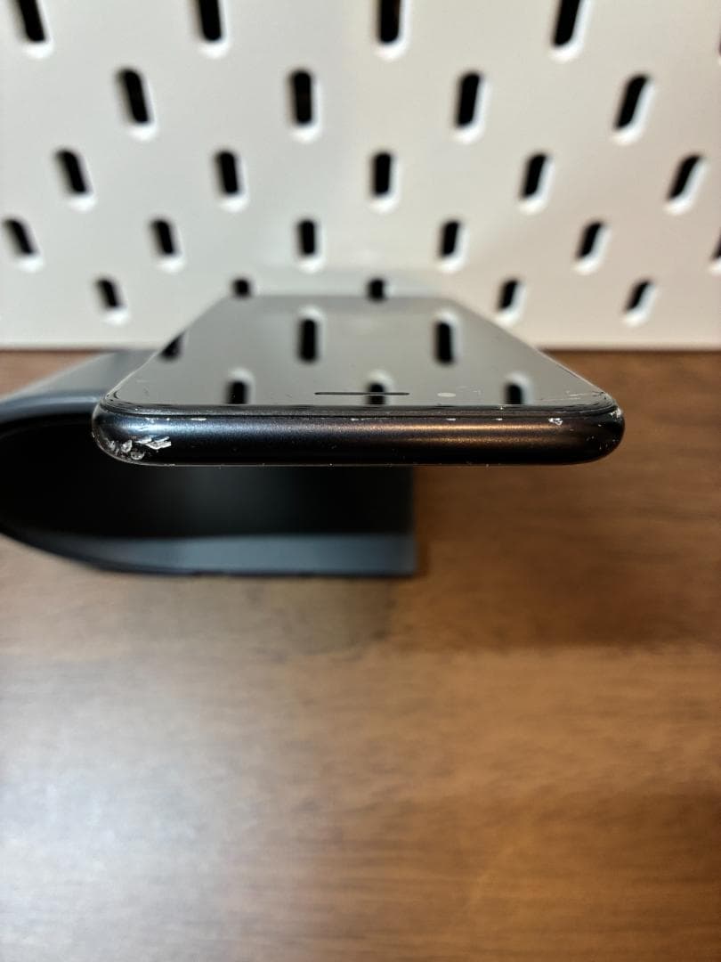 Apple iPhone SE 第2世代 64GB