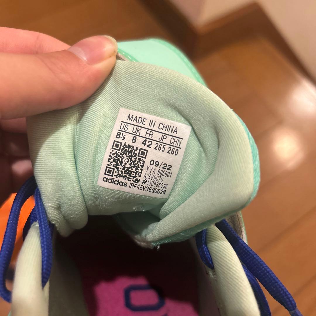 アディゼロスローイングシューズやり投げ