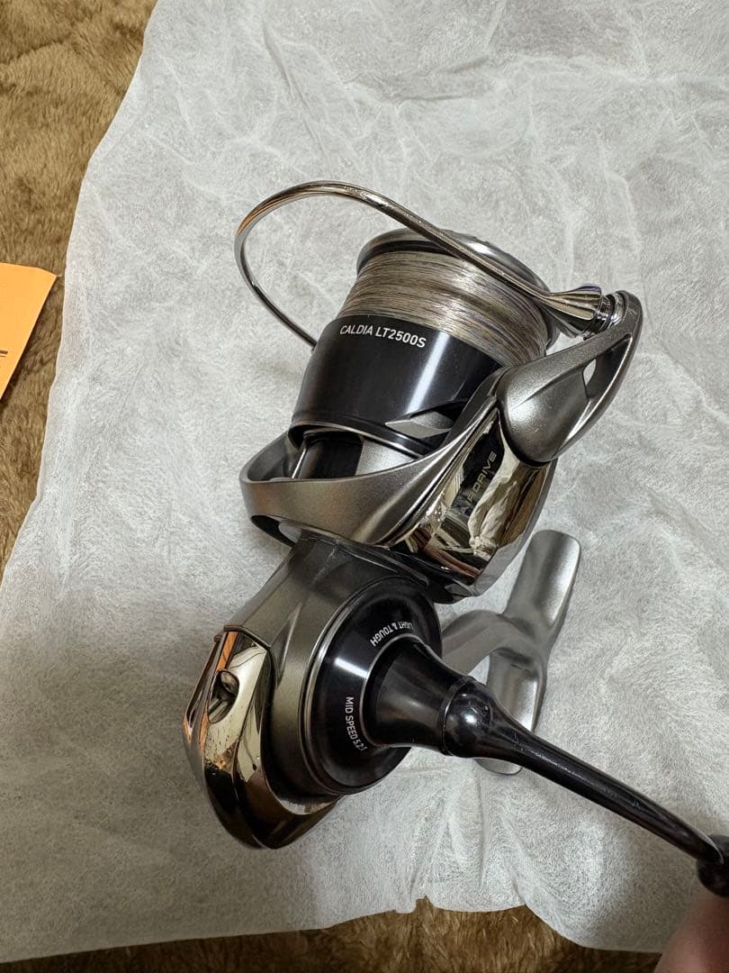 25CALDIA LT2500S スピニングリール ノブSLP WORKS