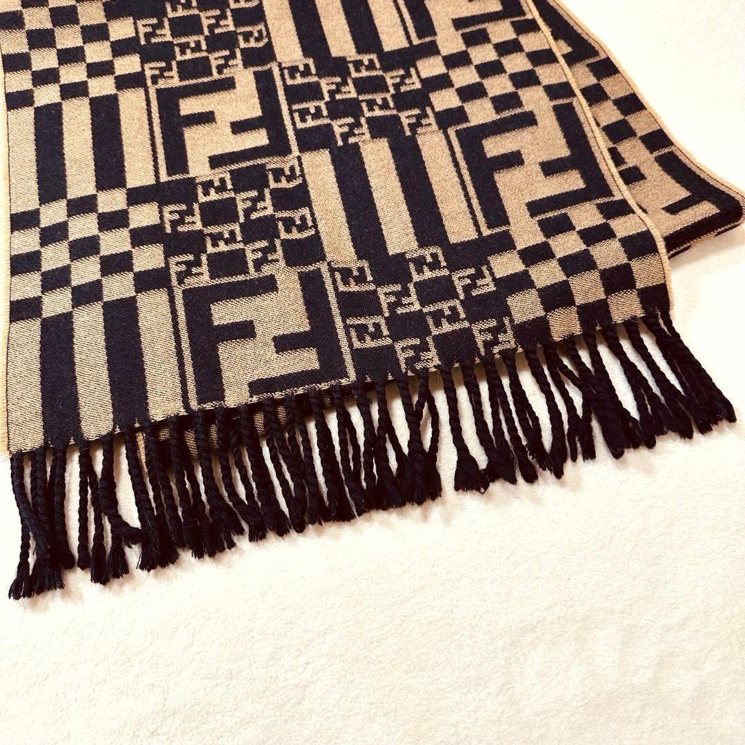 【美品】FENDI ズッカ柄 ウール100% マフラー ランダムパターン パッチ