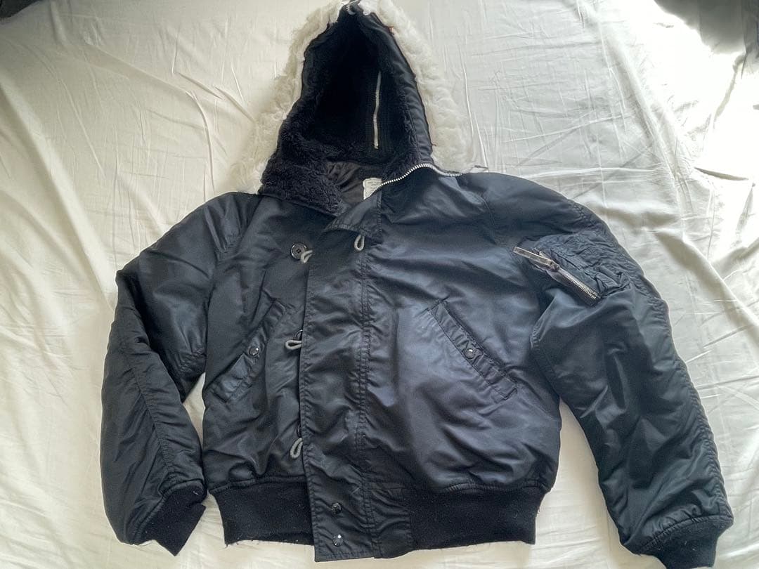 ブラック N-2B フライトジャケット Lサイズ