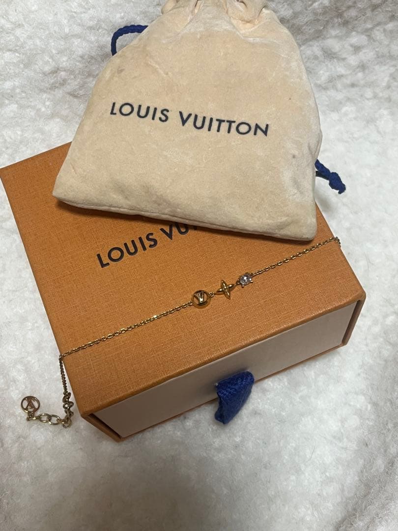 LOUIS VUITTON ブレスレット・プティ・ルイ