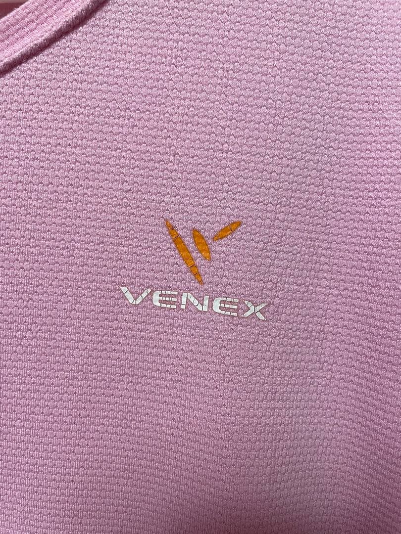 ベネクス　Tシャツ