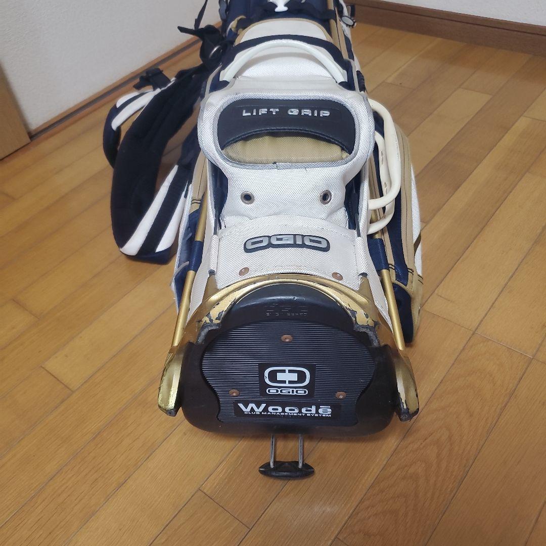 OGIO スタンド式キャディバッグ