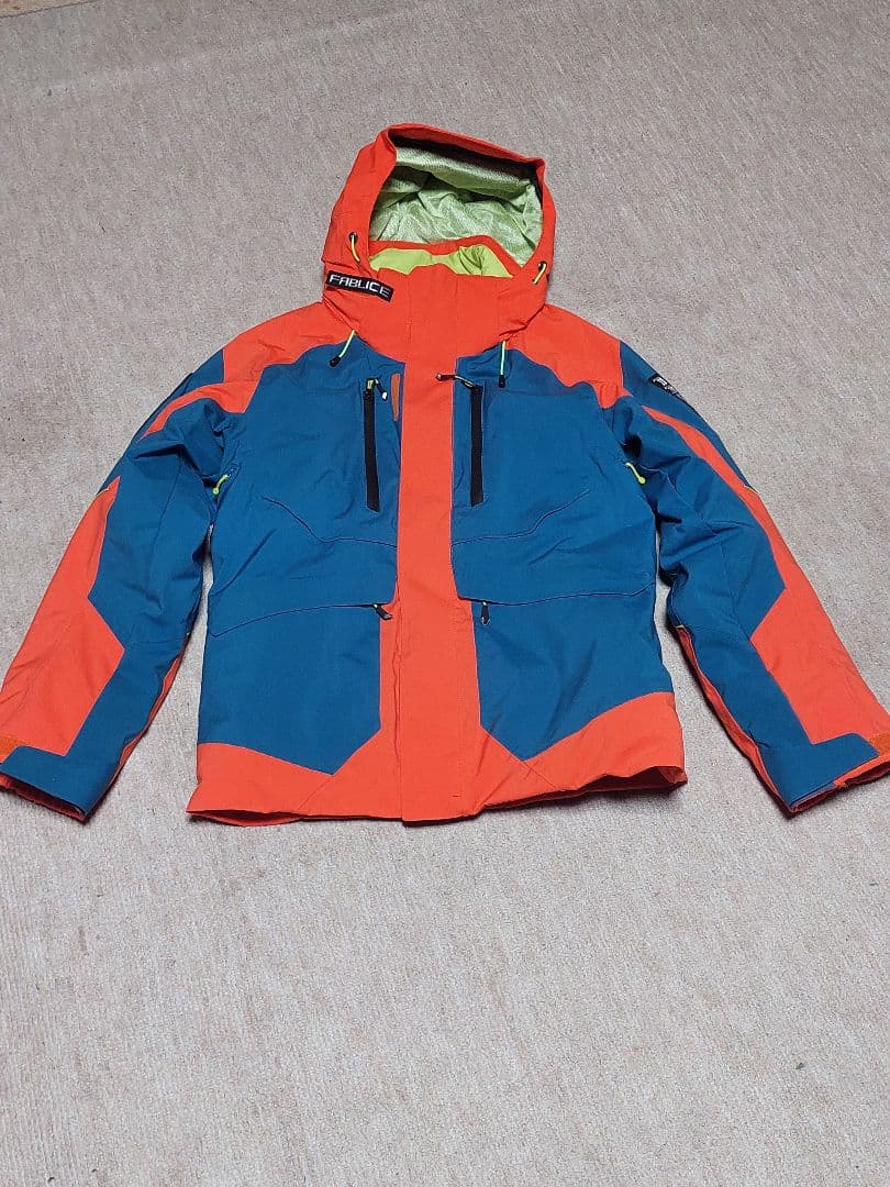 FRIBICE スキーウェア デモ