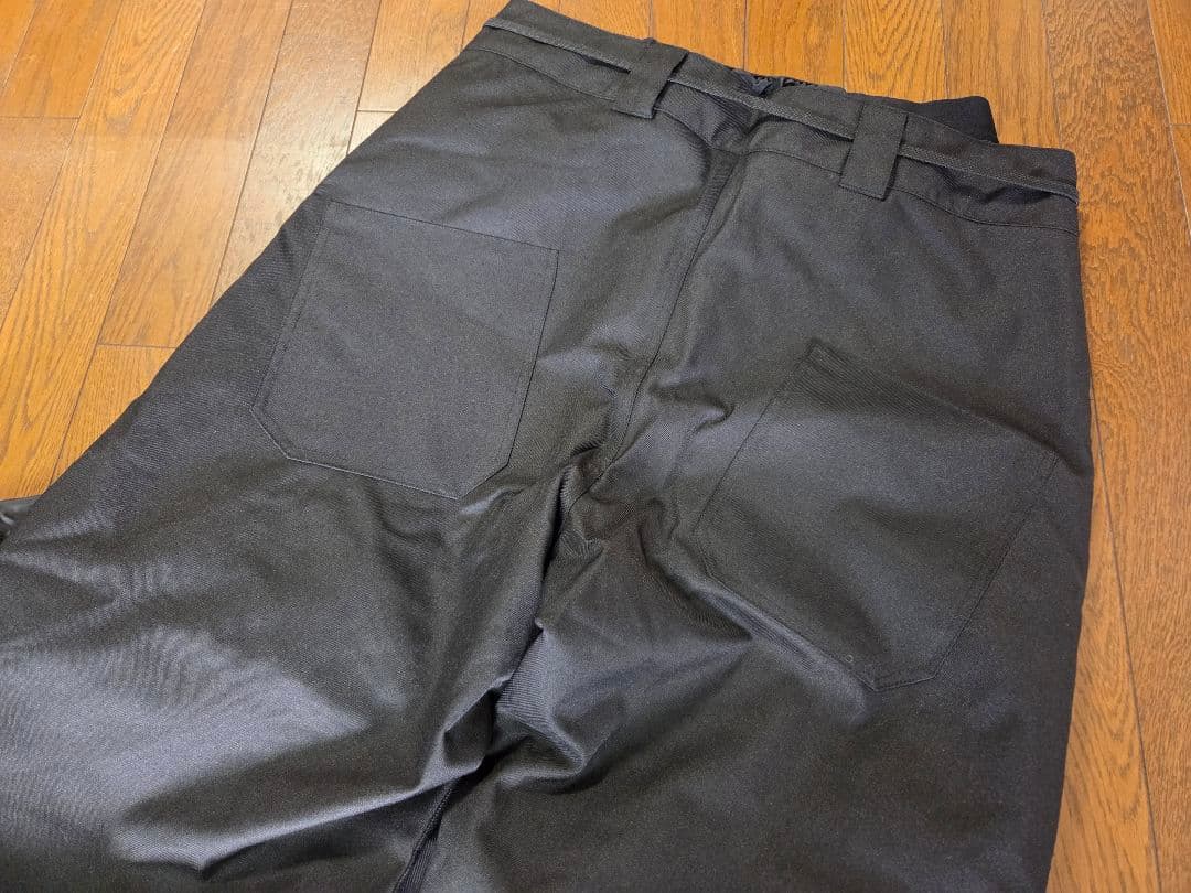 スノーボードウェア上下　MTU67 新品未使 Lサイズ