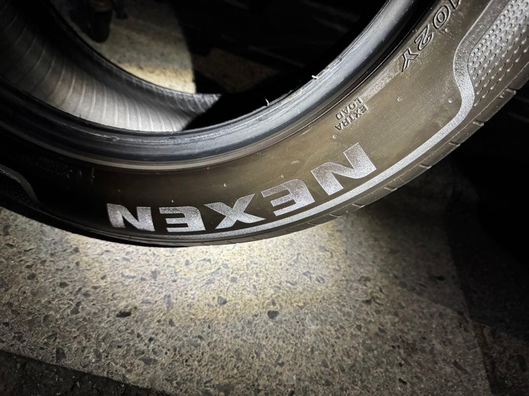 パーツ Hankook 225/55R18 102Y BMWiX1 3,893km