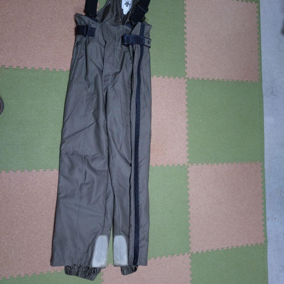 オガサカスキー別注品ウエア上下　ゴールドワッペン付き