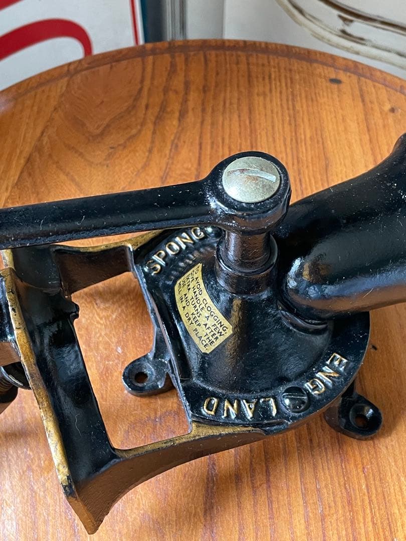 もも様専門イギリスアンティーク 壁掛け　コーヒー　ミル　グラインダー SPONG