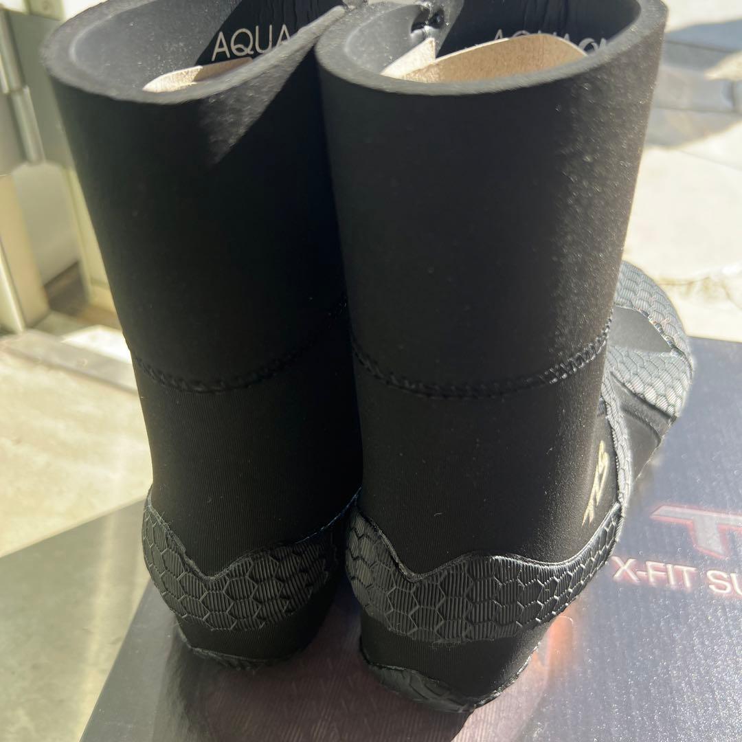 サーフブーツ　ツールス　エックスフィット　5ミリ　ストレッチ素材　冬用　防寒対策