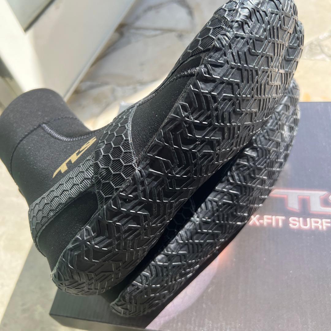 サーフブーツ　ツールス　エックスフィット　5ミリ　ストレッチ素材　冬用　防寒対策