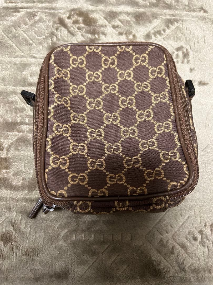 グッチ　ポーチ　GUCCI