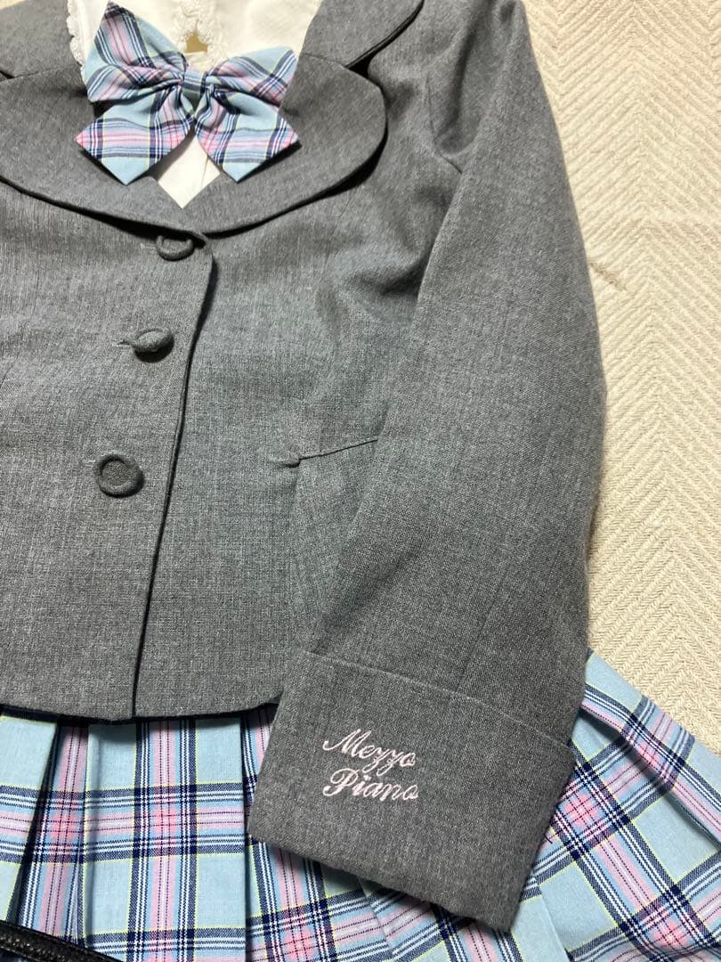 ナルミヤインターナショナルメゾピアノフォーマルスーツ１２０サイズ４点セット美品