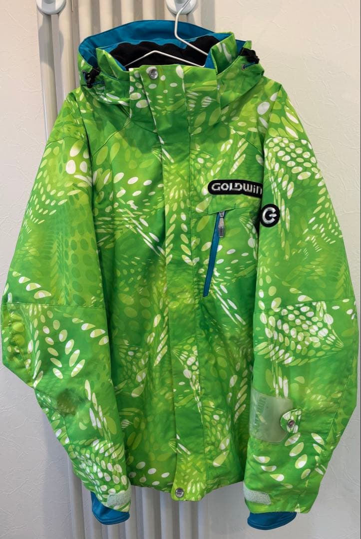 GOLDWIN スキーウェア 緑色 パターン入り