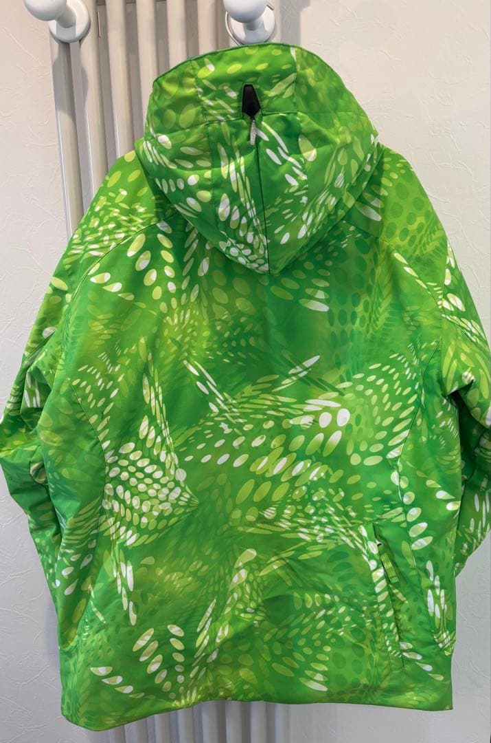 GOLDWIN スキーウェア 緑色 パターン入り