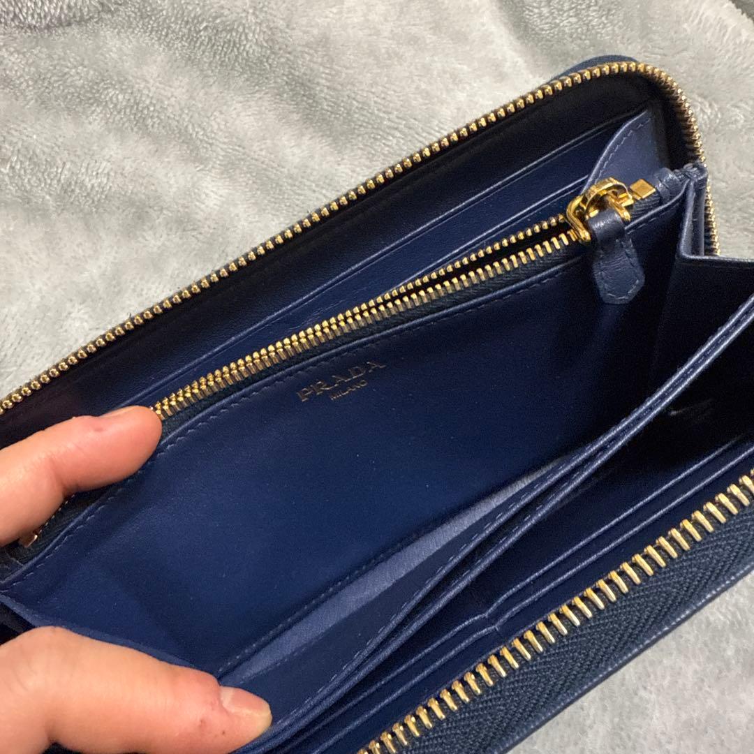 中古】PRADA 青 長財布 PRADA プラダ ラウンドファスナー 長財布