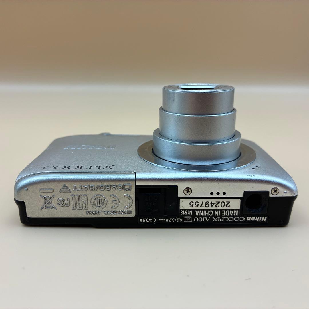 美品・超軽量★ Nikon COOLPIX A100 シルバー 動作確認済