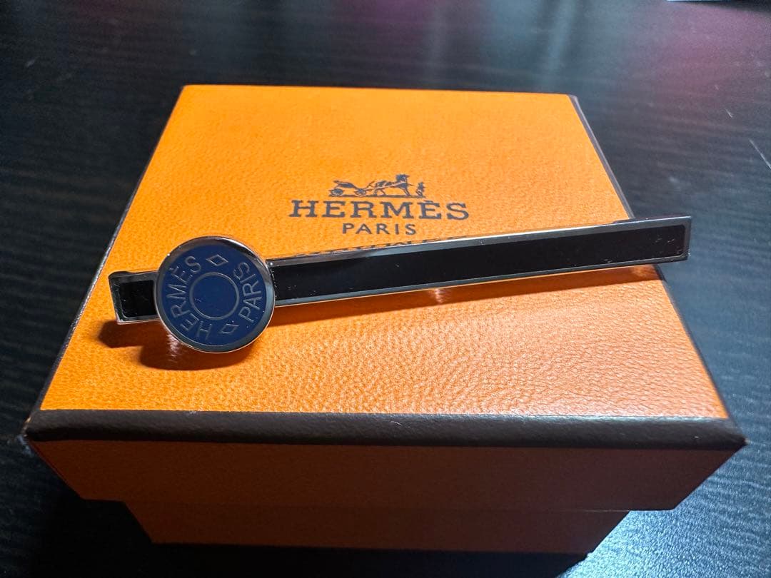 HERMES エルメス セリエ ネクタイピン 美品 - メルカリ