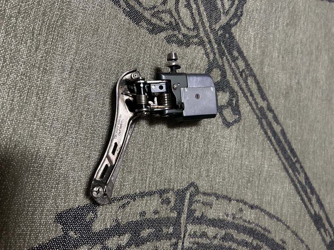 DURA-ACE 9070 di2 フロントディレイラー　中古