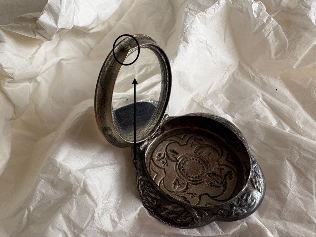 アンティーク　ミラー付きピルケース　パウダーケース