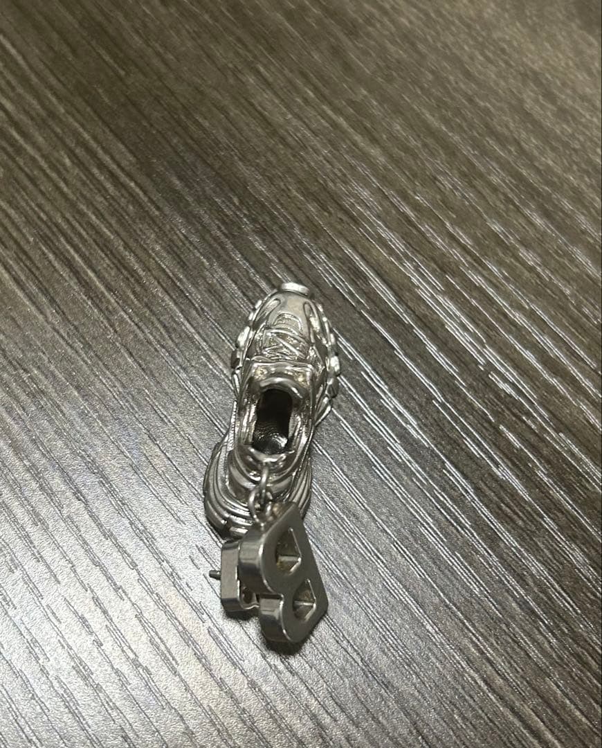 BALENCIAGA ピアス(片耳用)