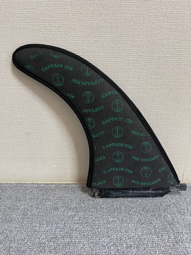 CAPTAIN FINタイラーウォーレン