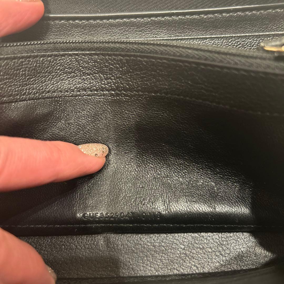 イヴサンローラン 長財布 カサンドラロゴ 刺繍 ラウンドファスナー 黒