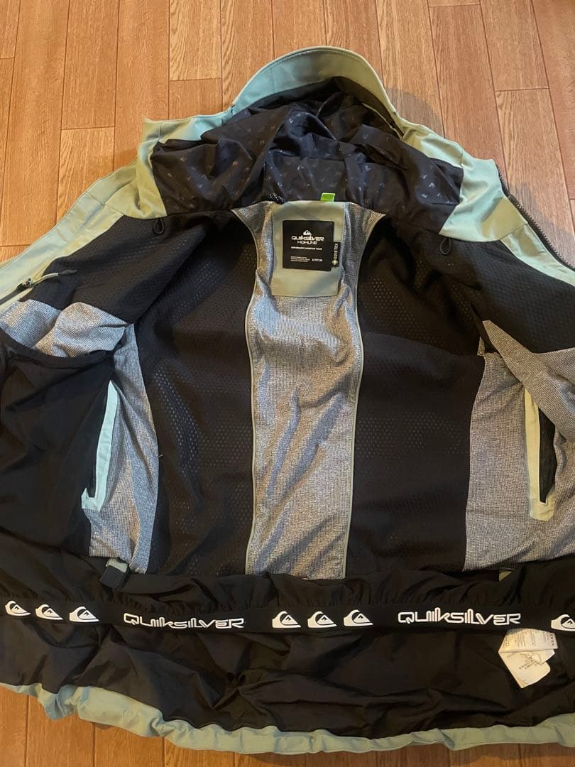 24-25 Quiksilver スノーボードウェアセット