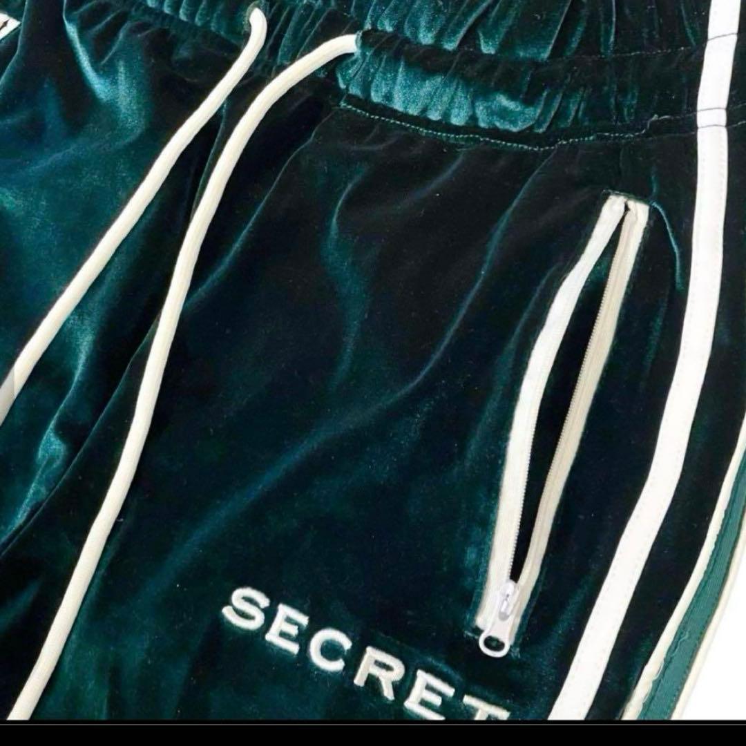 secretベロアセットアップグリーン - メルカリ