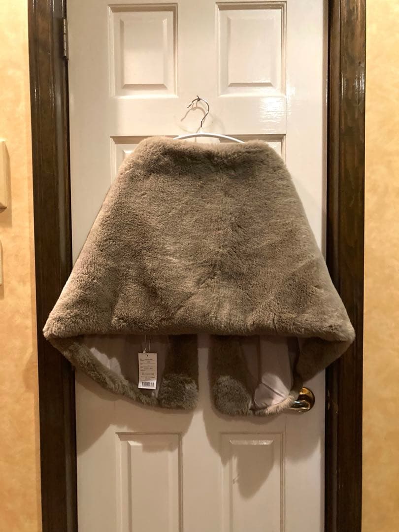 【新品】JENNEジェンヌ リッチボリュームファーケープ