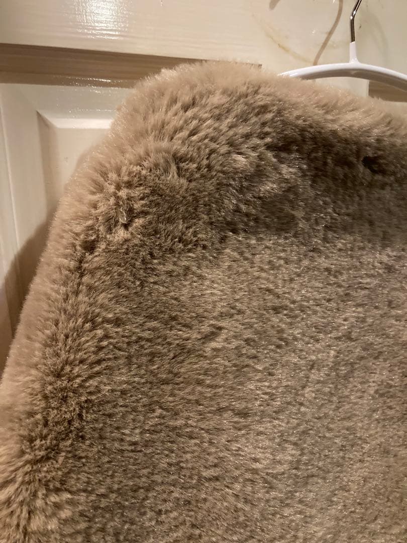 【新品】JENNEジェンヌ リッチボリュームファーケープ