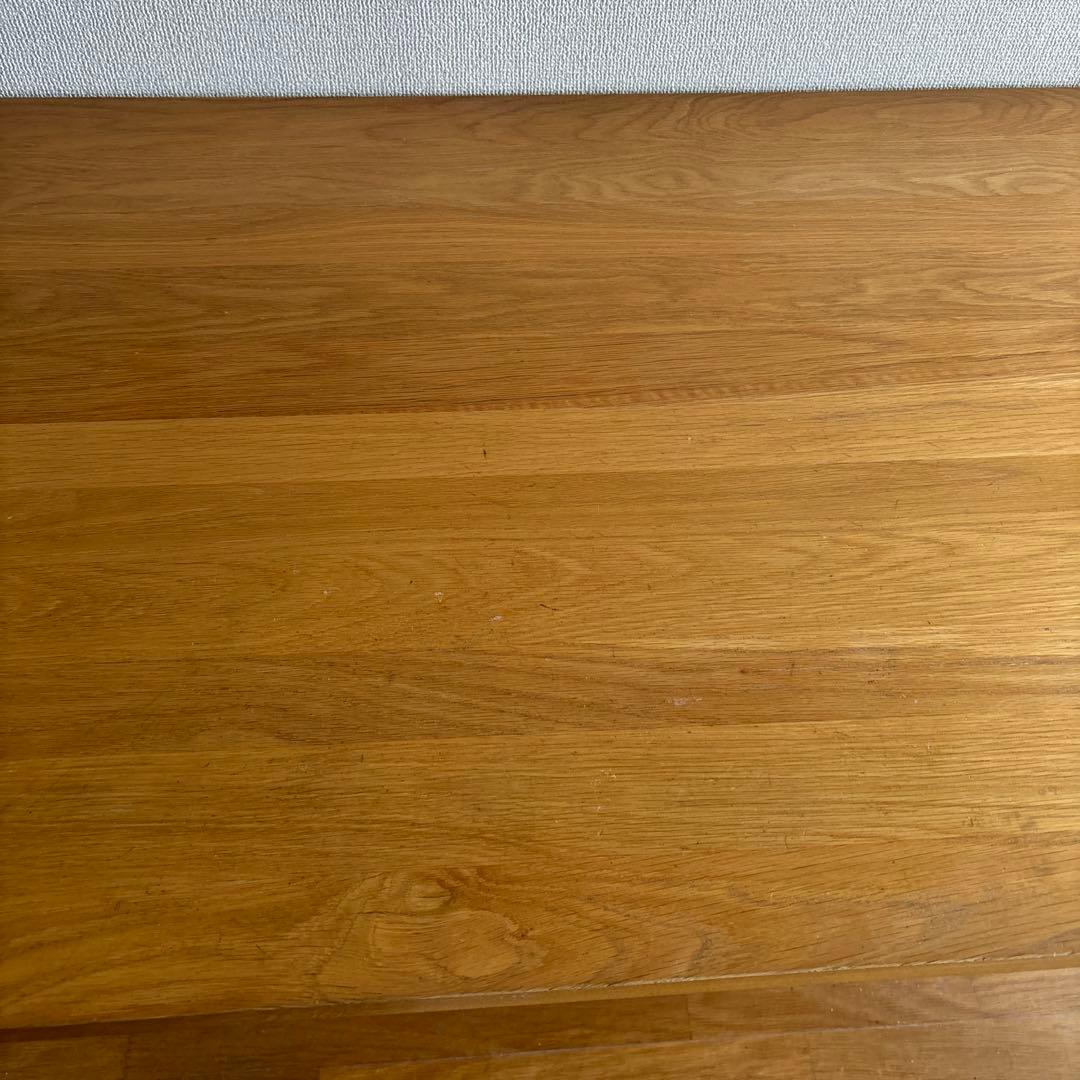 無印良品　無垢材テーブルオーク材
