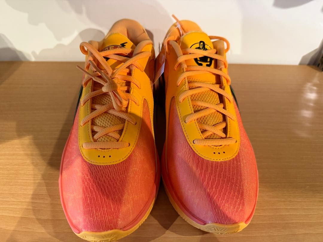 バスケットボールシューズ オレンジ/イエロー