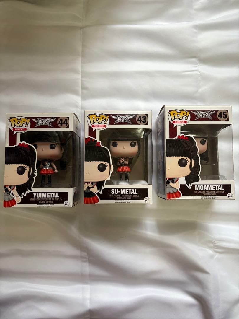 HERMES エルメス ツイリー 三美神 きりん ピンク系 美品の通販はau PAY