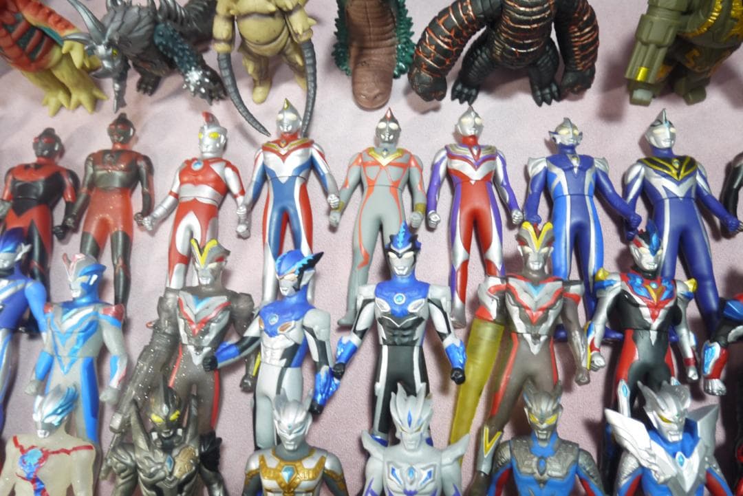 ウルトラヒーローシリーズ500　ウルトラ怪獣シリーズ500　ソフビ　101体