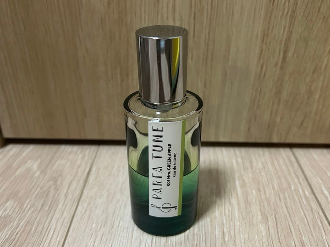 パルファチューン 001 Mrs.GREEN APPLE オードトワレ 香水 - メルカリ