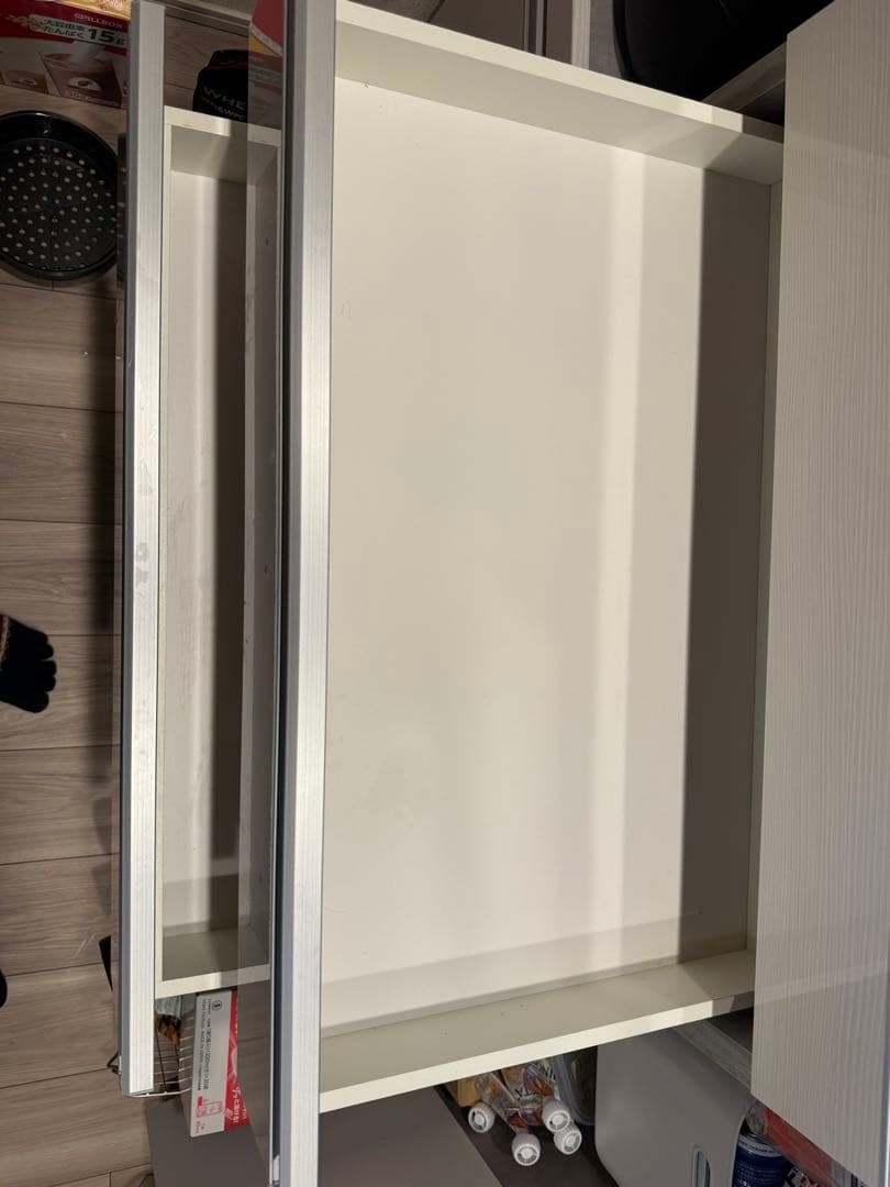 【本日最終日】使用1年のみ　松田家具ダイニングボード