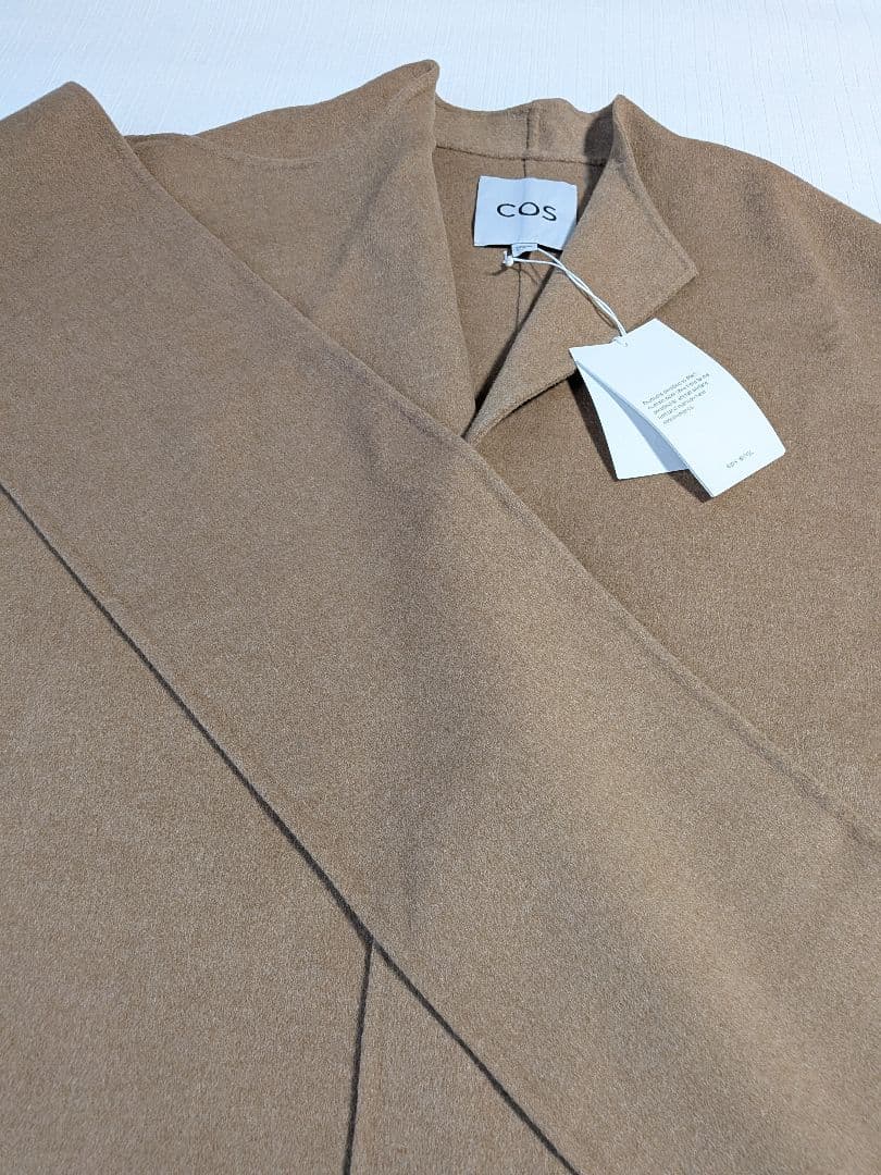 新品タグ付き未使用品　★cos ダブルフェイスウールスカーフケープ　ポンチョ