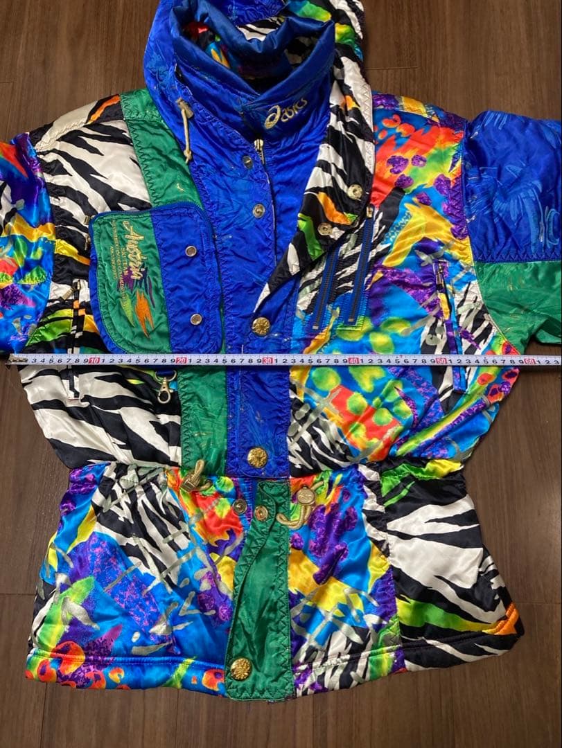 asics Austria代表　スキーウェア