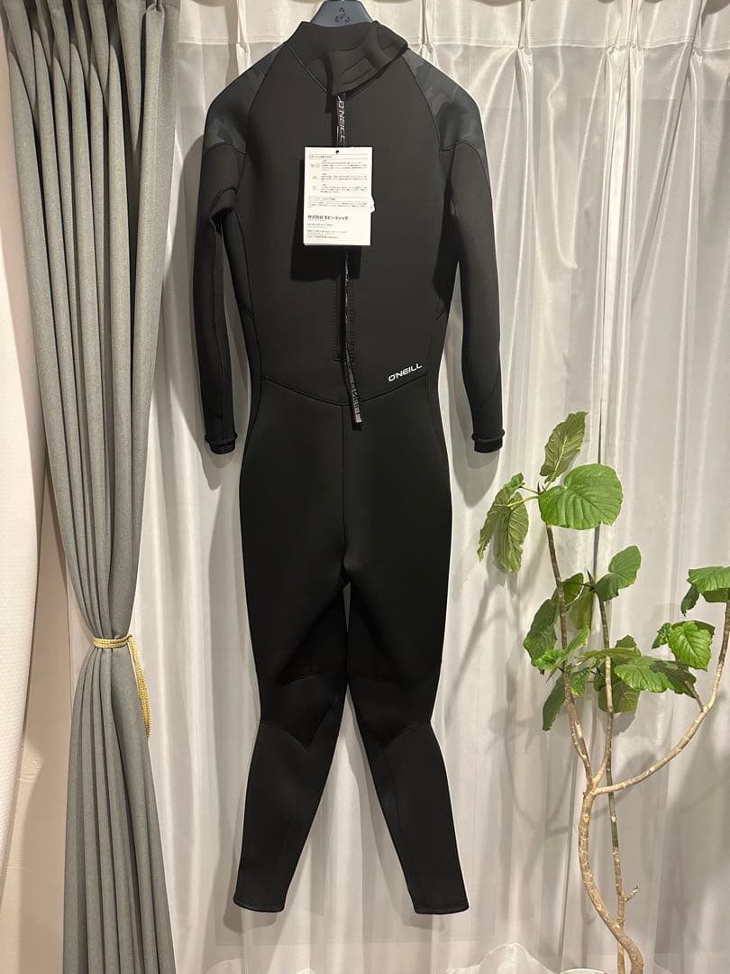 【新品未使用・タグ付き】O’NEILLフルスーツ ウェットスーツ Lサイズ