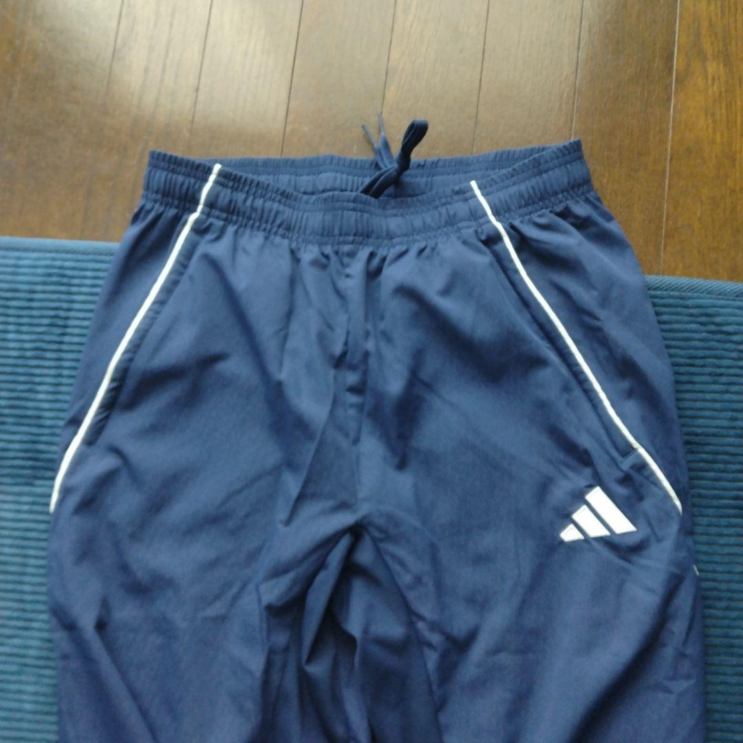 8/22までTIRO25コンペティションプレゼンテーション上下、オールウェザー