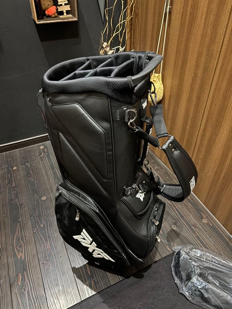 超美品 PXG ハイブリッド スタンド式 キャディバッグ　2022