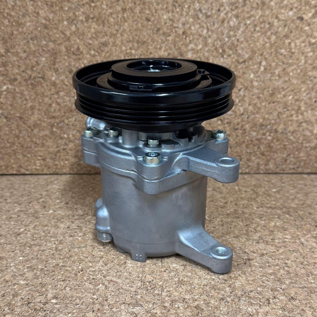 S321Vハイゼット リビルトACコンプレッサー 未使用 長期在庫 保証切れ