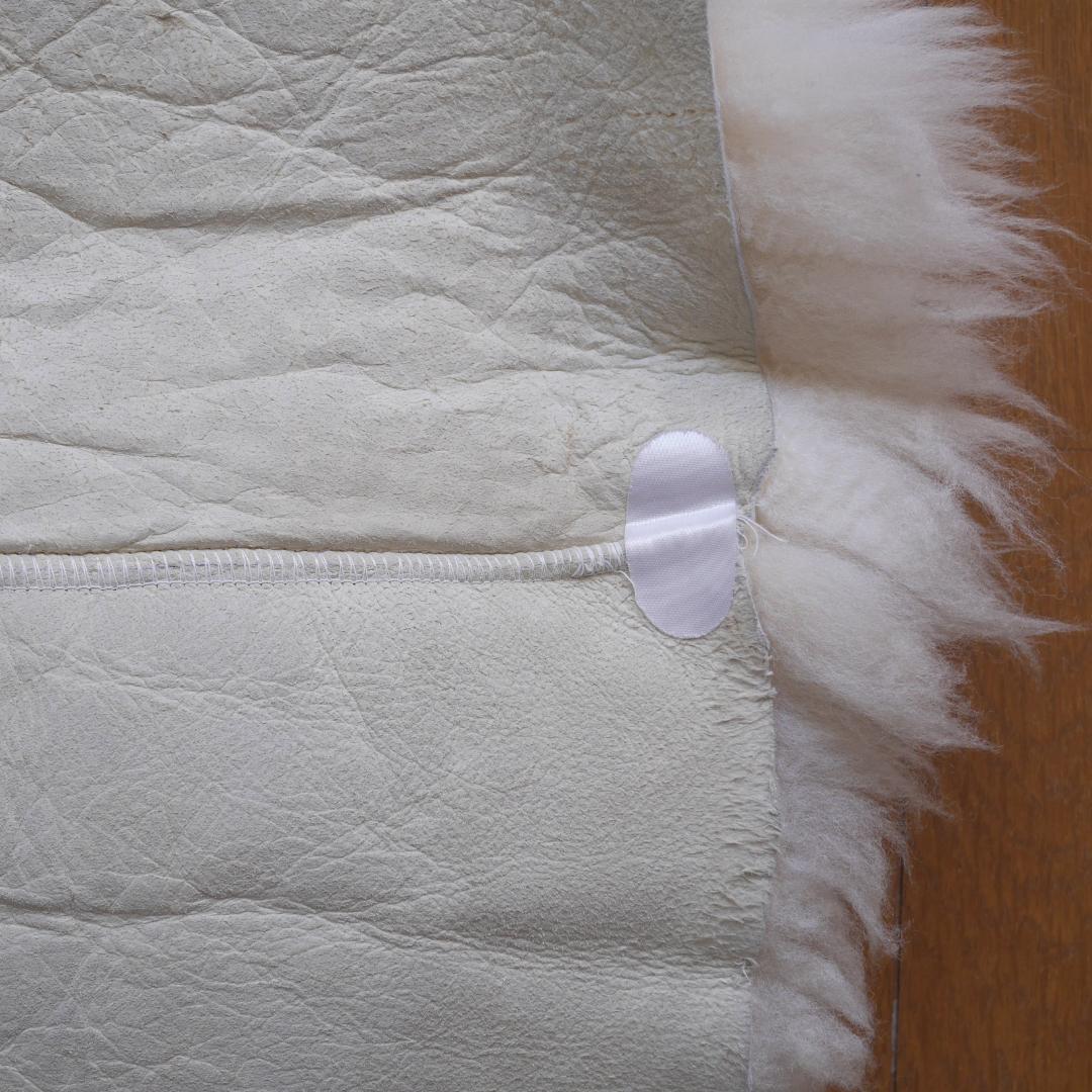 【未使用保管品】旭物産ムートンラグ 2枚セット クリーム色 アサヒムートン