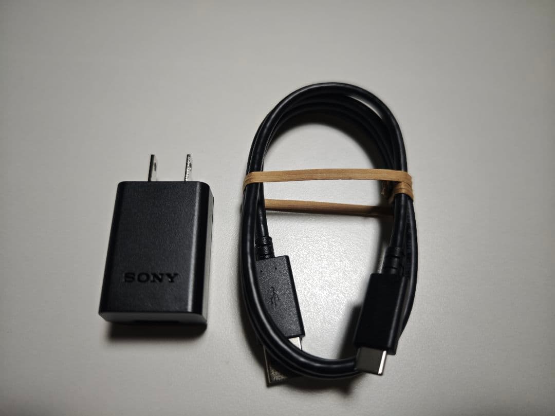 Sony α7 IV ミラーレス一眼 本体と付属品