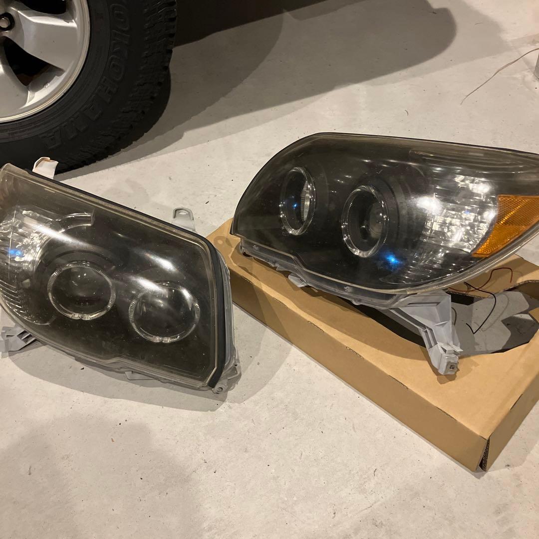 ハイラックスサーフ215後期 ヘッドライト 左右セット - メルカリ