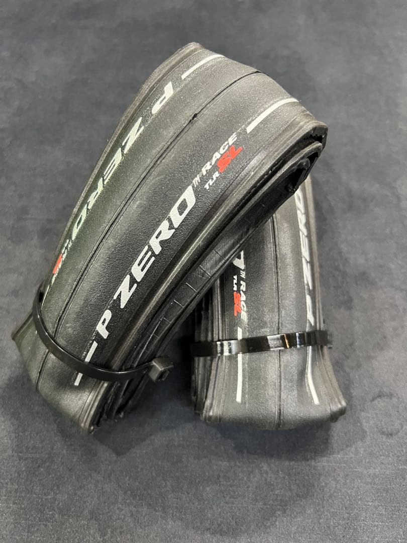 PIRELLI P ZERO RACE TLR SL 28C タイヤ 未使用