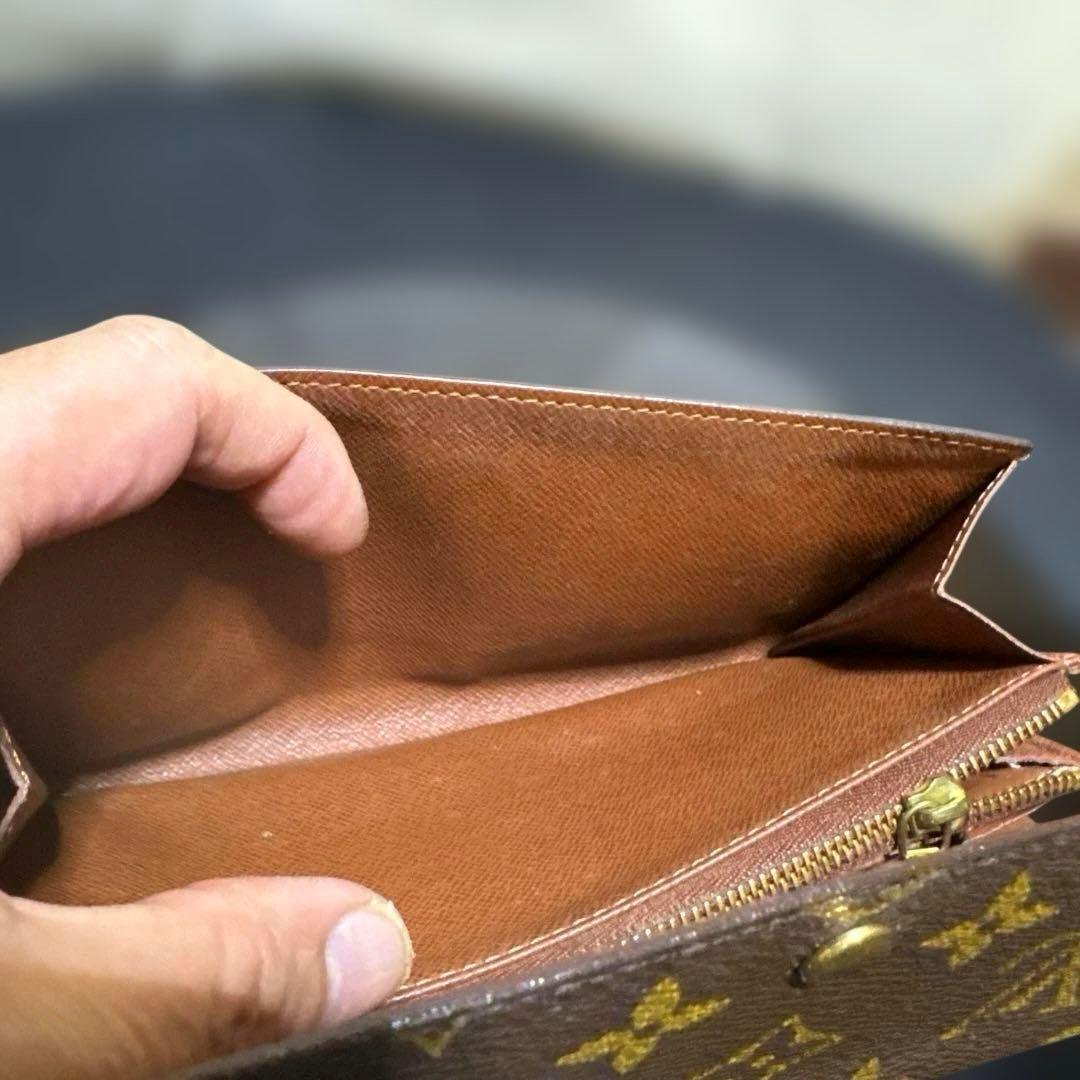 29☆美品♪カード10枚タイプ☆サラ長財布