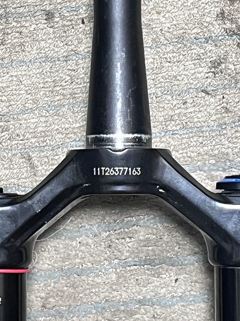 m*i様 rockshox domain